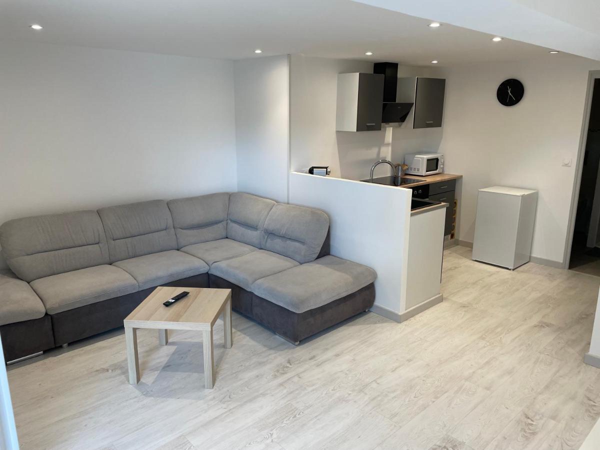 Joli Logement Au Pied Des Alpilles Eyguières Exteriör bild