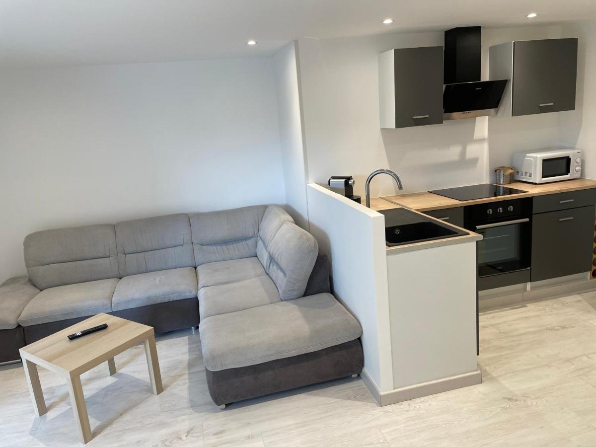 Joli Logement Au Pied Des Alpilles Eyguières Exteriör bild